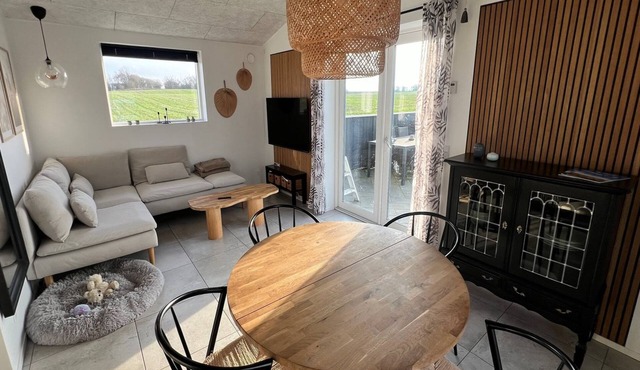 "Thora" - 1.5km from the sea by Interhome
