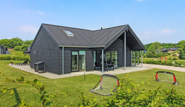 "Thorfin" - 200m from the sea by Interhome