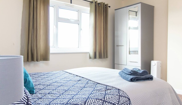 Thornbury Guest House Room 8