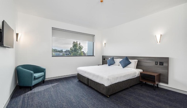 Thornton Executive Hotel