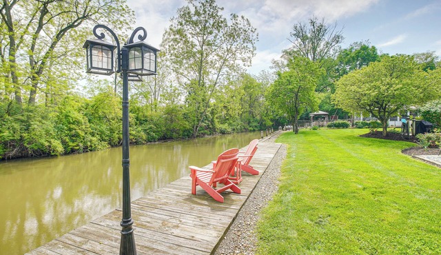 Thornville Home w/Boat Dock: On the Lake!