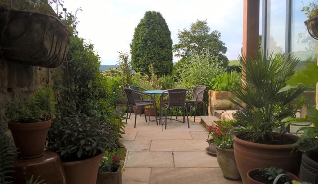 Thorpe Green House Vegetarian Bed & Breakfast