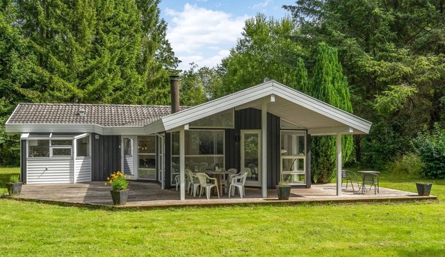 "Thorsmod" - 2.6km from the sea by Interhome