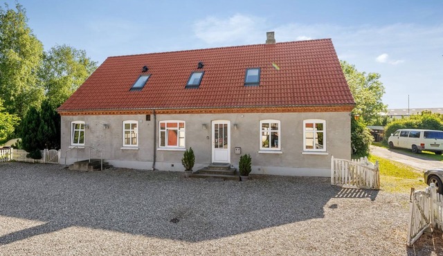 "Thorward" - 1.5km from the sea by Interhome