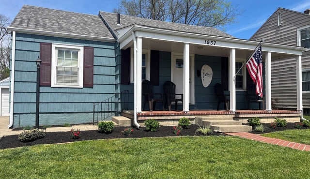 Thoughtful, entertainment haven for large groups, next to Smith Park