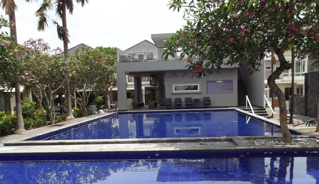 Three Bedrooms House with a Pool
