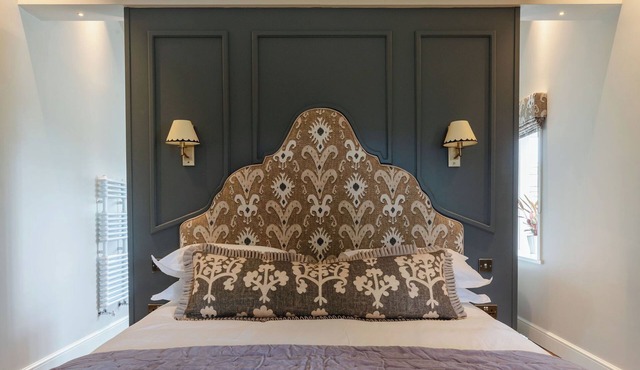 Three Acres Inn & Restaurant