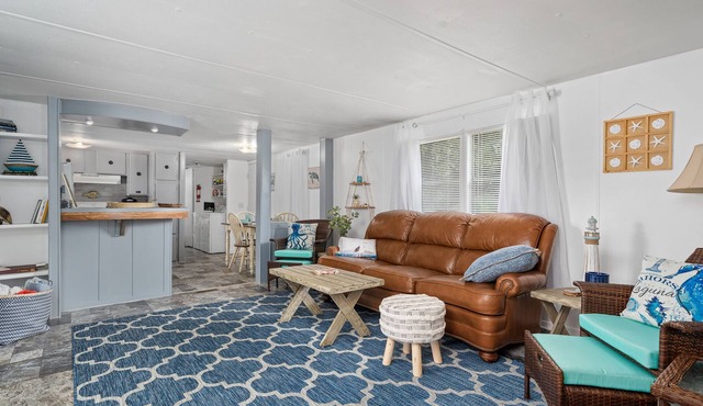 Three Bay Place, just minutes from Rockport, Port Aransas, Ingleside & Portland