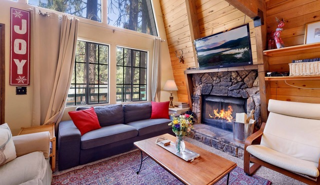 Three Bears Resort Cabin at Big Bear Lake