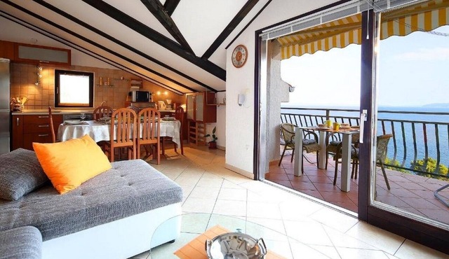 Three bedroom apartment with terrace and sea view Opatija (A-23795-a)