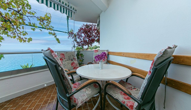 Three bedroom apartment near beach Živogošće - Porat, Makarska (A-20097-a)