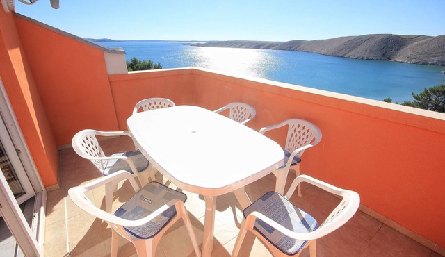 Three bedroom apartment with terrace and sea view Vlašići, Pag (A-9324-c)