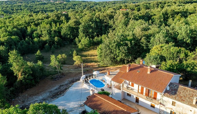 Three bedroom apartment with balcony Labin (A-23022-a)