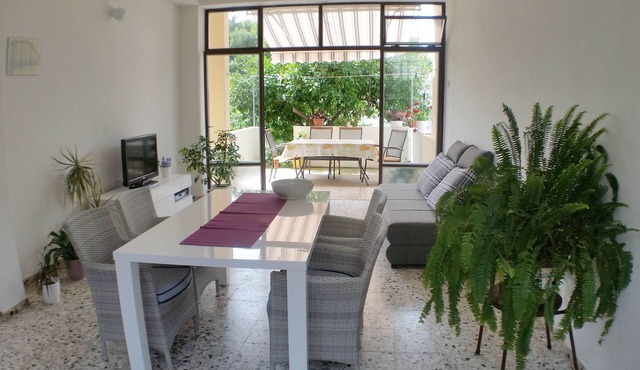 Three bedroom apartment with terrace Podgora, Makarska (A-4332-a)