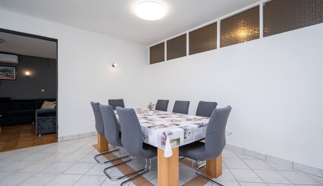 Three bedroom apartment with terrace Ljubač, Zadar (A-5831-a)