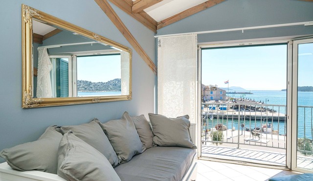 Three bedroom apartment near beach Tribunj, Vodice (A-4174-a)