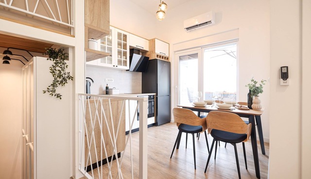 Three bedroom apartment with terrace Zadar (A-23478-a)