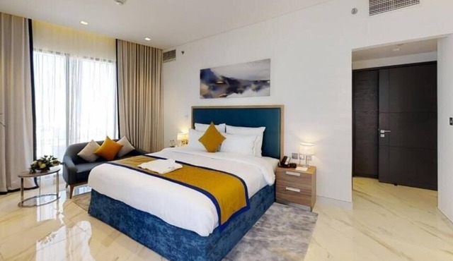 Three Bedroom Apartment Near Sharaf Dg Metro By ER