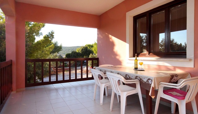 Three bedroom apartment with terrace and sea view Zavalatica, Korčula (A-4458-a)