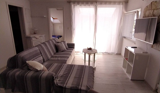 Three bedroom apartment with terrace and sea view Supetarska Draga - Donja, Rab (A-2022-a)