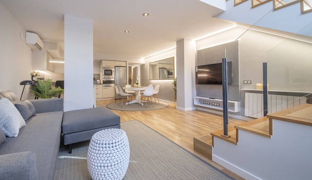 Three bedroom duplex Poblenou apartment - You Stylish