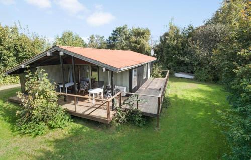 Three-Bedroom Holiday Home In Follenslev