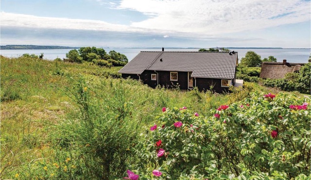 Three-Bedroom Holiday Home In Kalundborg