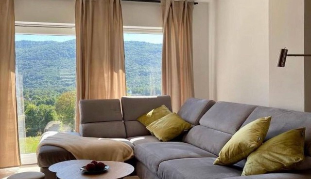 Three Bedroom Holiday Home