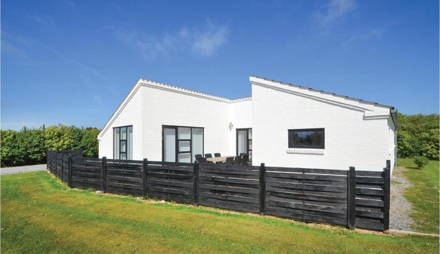 Three-Bedroom Holiday Home In Vestervig