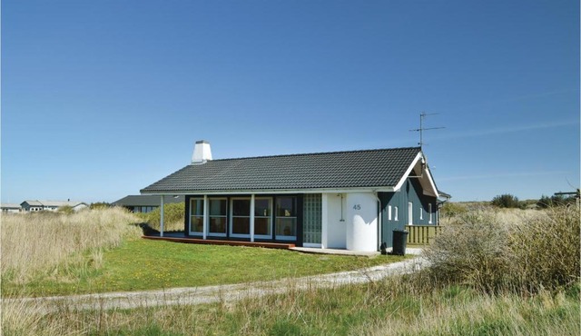 Three-Bedroom Holiday Home Hjørring With A Room Hot Tub 01