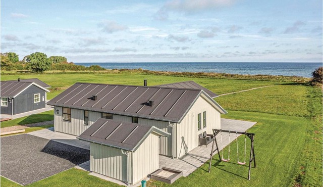 Three-Bedroom Holiday Home In Nordborg