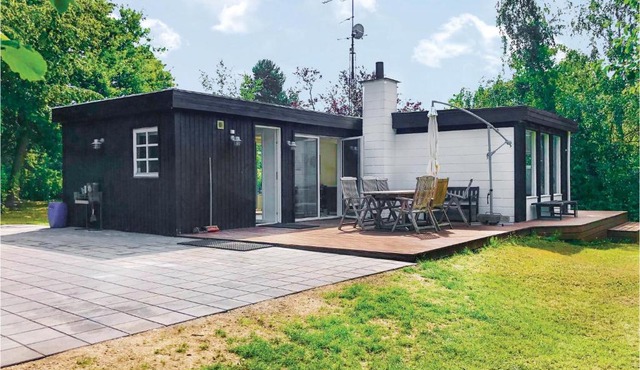 Three-Bedroom Holiday Home In Olsted