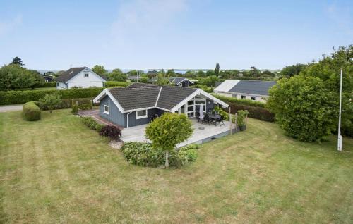 Three-Bedroom Holiday Home In Assens