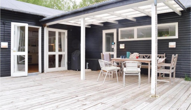 Three-Bedroom Holiday Home In Grasted