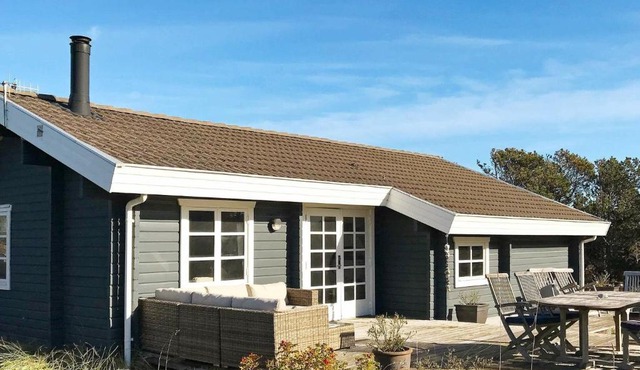 Three-Bedroom Holiday home in Skagen 4