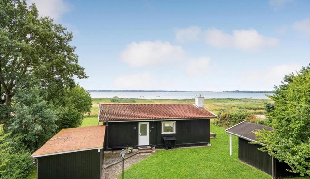 Three-Bedroom Holiday Home In Vig