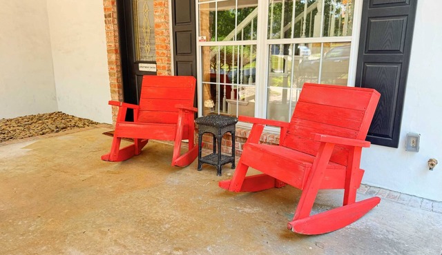 Three Bedroom House at Hamestring Creek