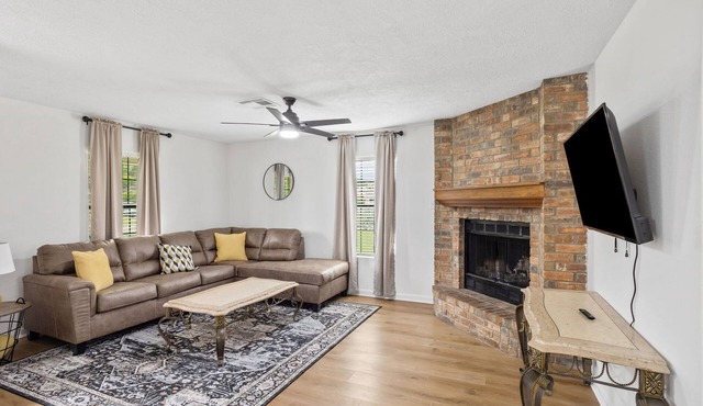 Three Bedroom House in Lake Charles