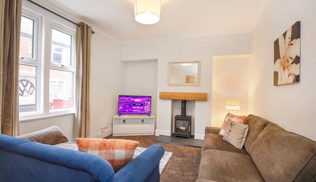 Three Bedroom House | York Getaway 1#
