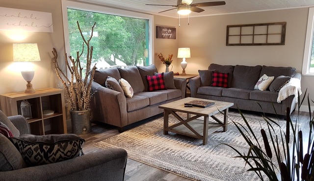 Three bedroom near Riding Mountain