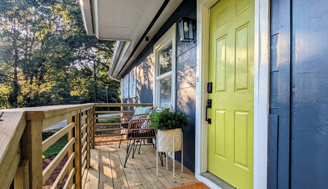 Three Bedroom. Outdoor Space. Game Room. Walk to Doak and College Town.