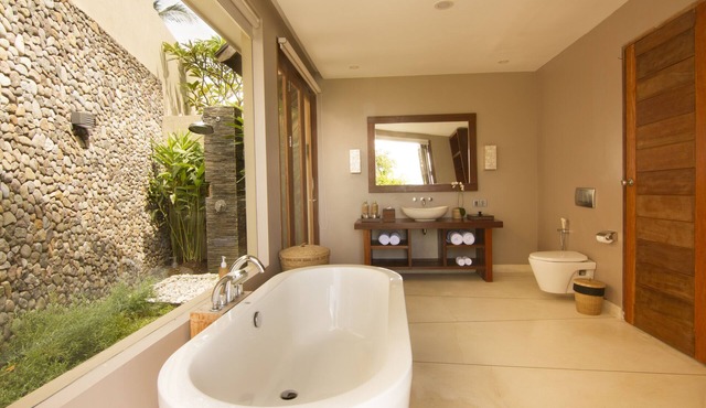 Three Bedroom Pool Villa- Mora Royal Villa