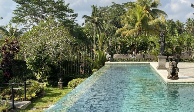 Three Bedroom Private Pool Villa Panoramic Jungle View at Ubud