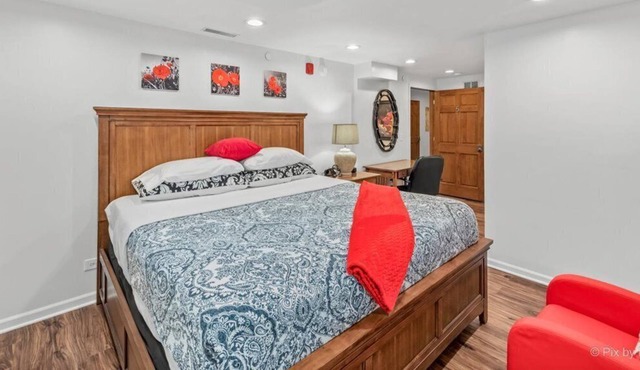 Three Bedroom Suite, The Whole Floor