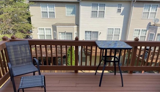 Three Bedrooms Townhouse Laurel