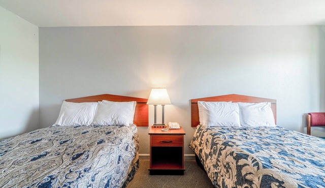 Three Charming Units, Ideal for Small Town Exploration, Parks & Local Flavor