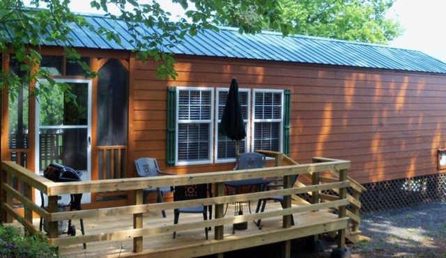 Three Chimneys Cabin with Beautiful Views of the Shenandoah Valley