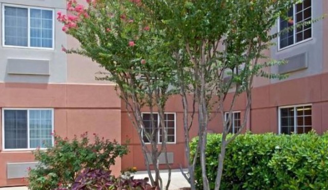 Three Comfy Units, Kitchen, Near Attractions, Pool