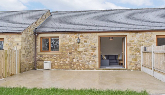 Three Dorchester Drive - UK32039