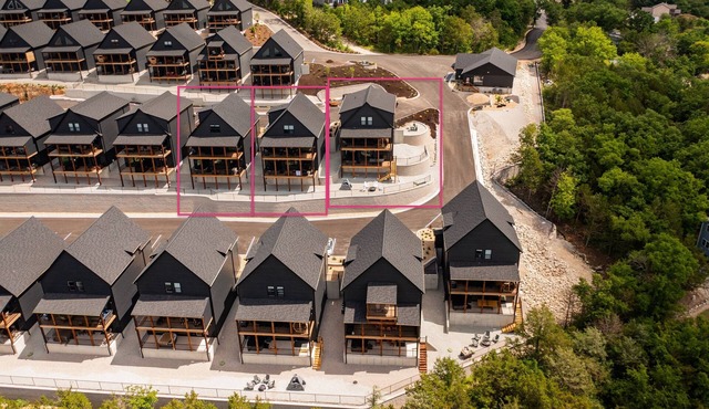 Three homes (sleeping 79) golf simulator, outdoor sauna, hot tub & fire table